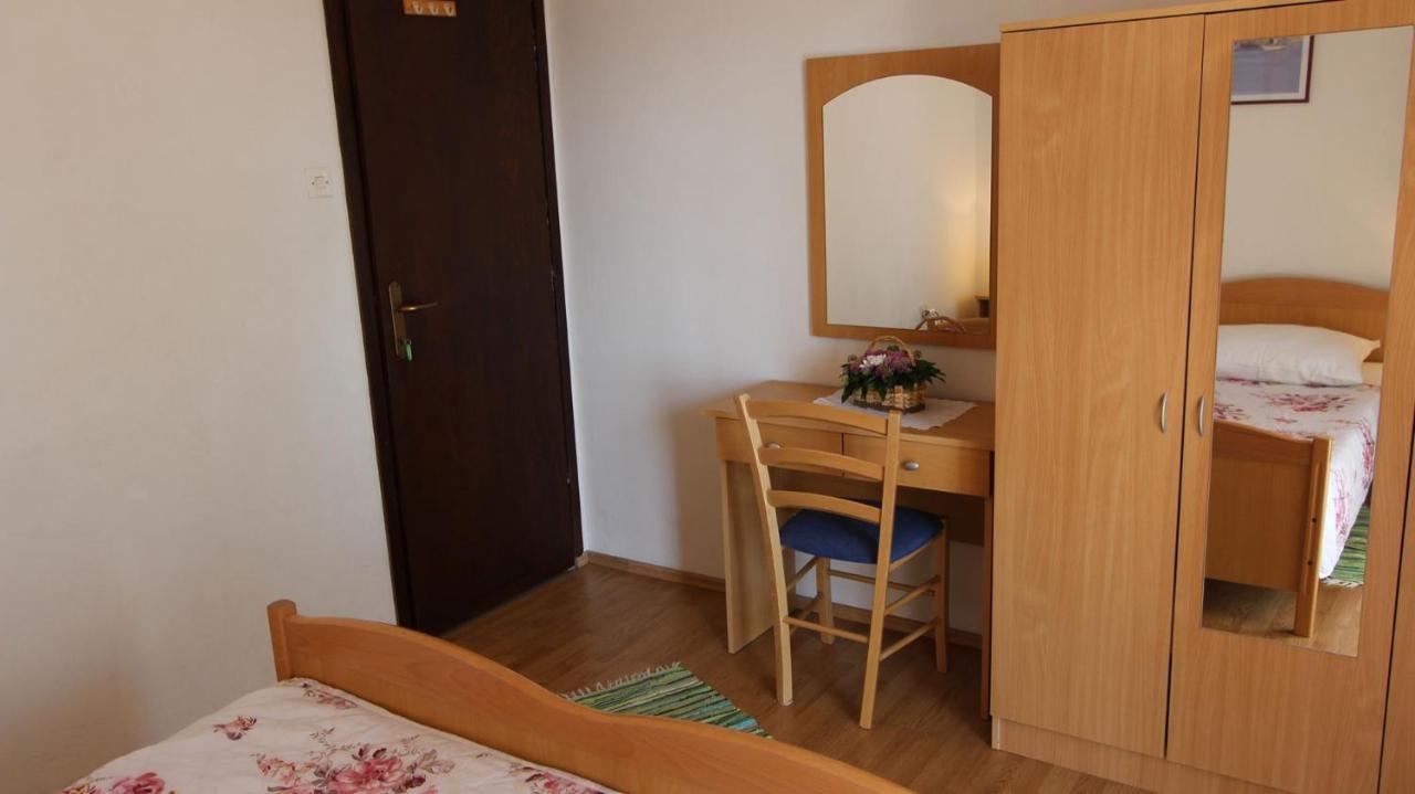 Apartments Trupec マリンスカ エクステリア 写真