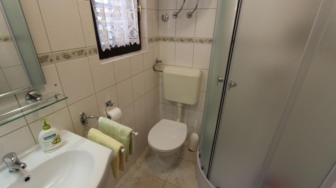 Apartments Trupec マリンスカ エクステリア 写真